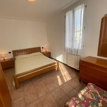 Petronia Trilo Vista Mare - Agenzia Cocal Apartmán