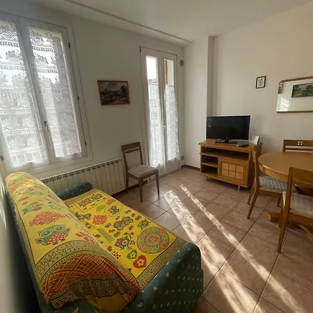 Petronia Trilo Vista Mare - Agenzia Cocal